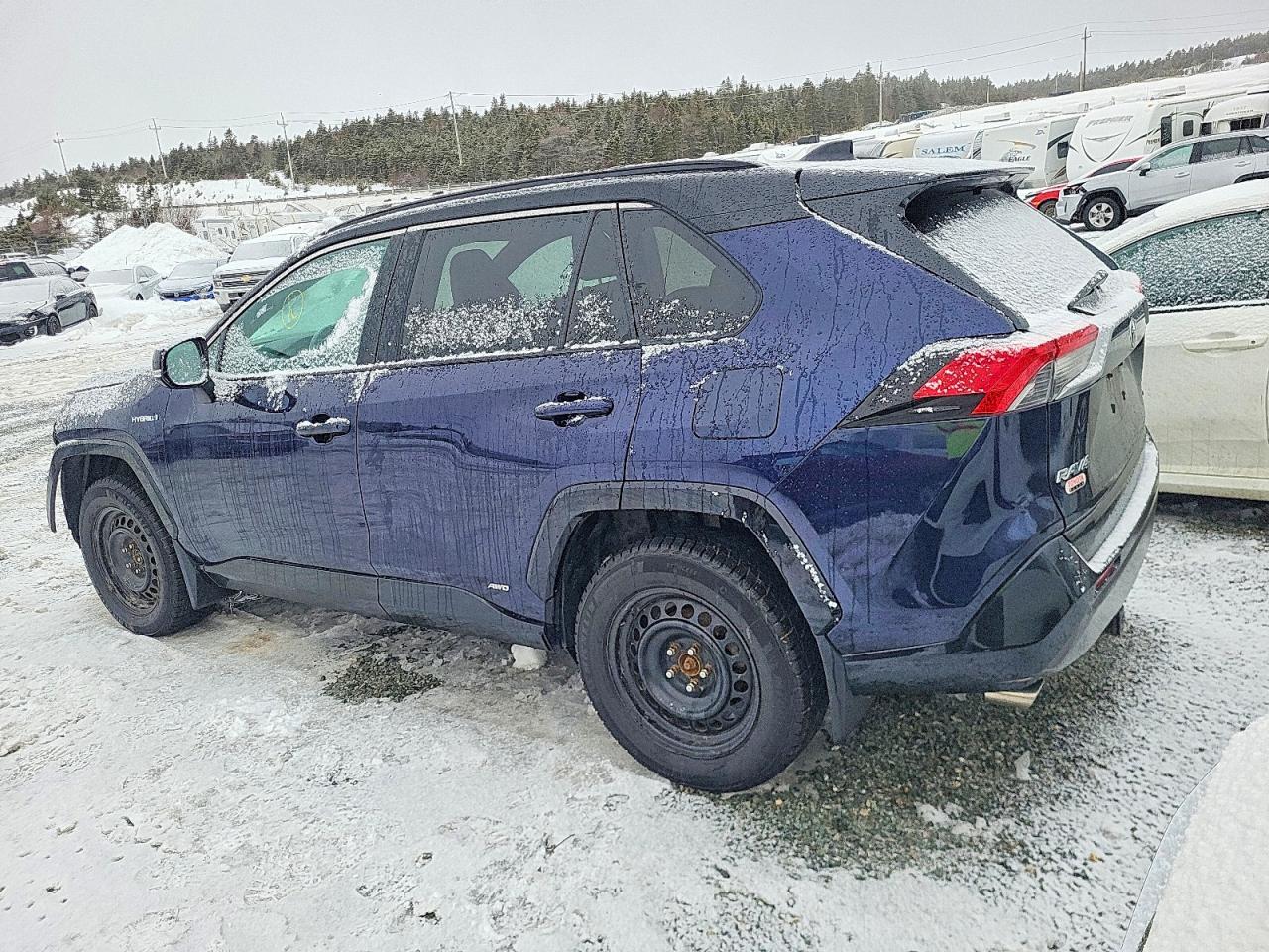 2021 TOYOTA RAV4 XLE — снимка 2