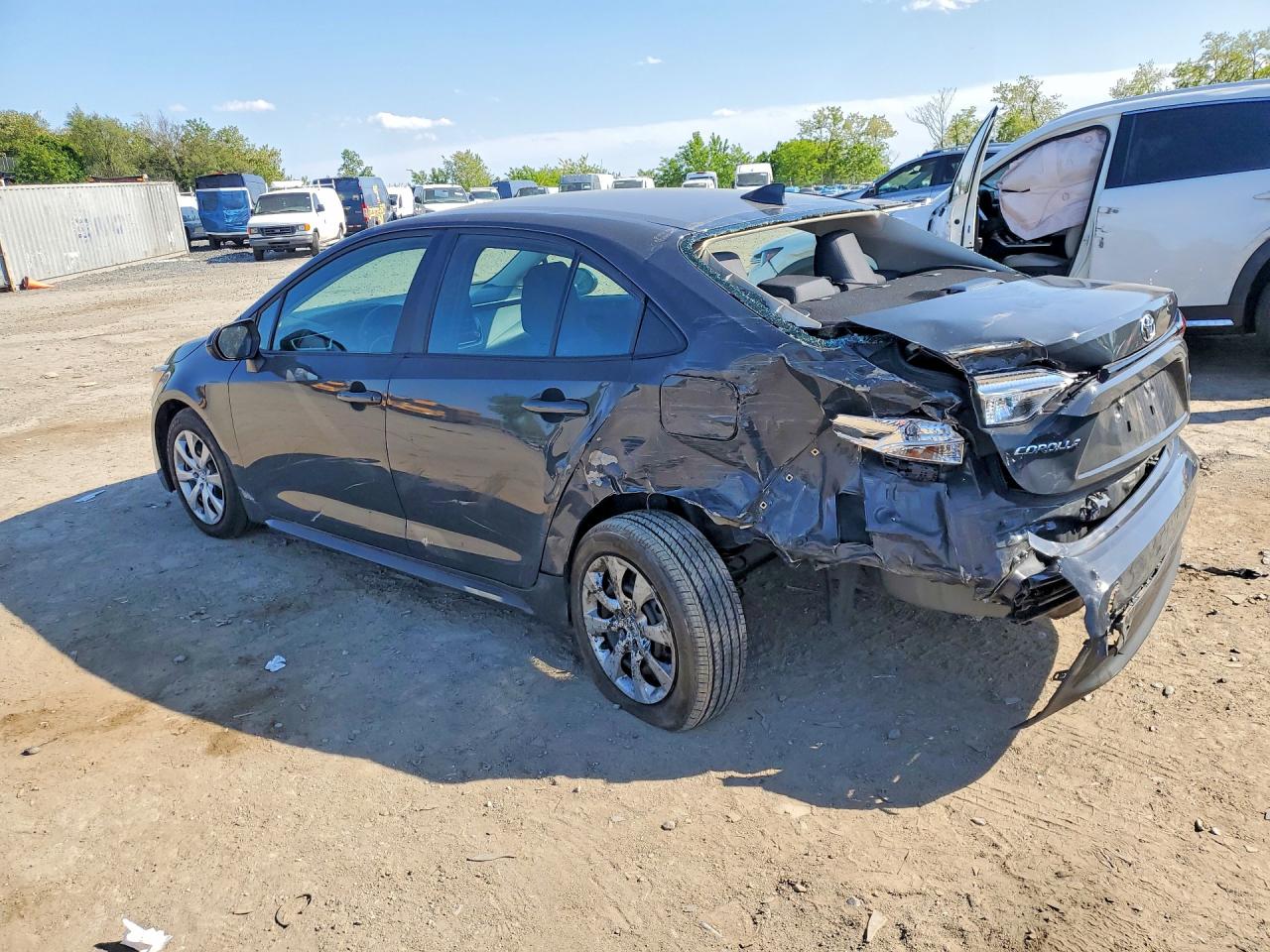 2024 TOYOTA COROLLA LE — снимка 2