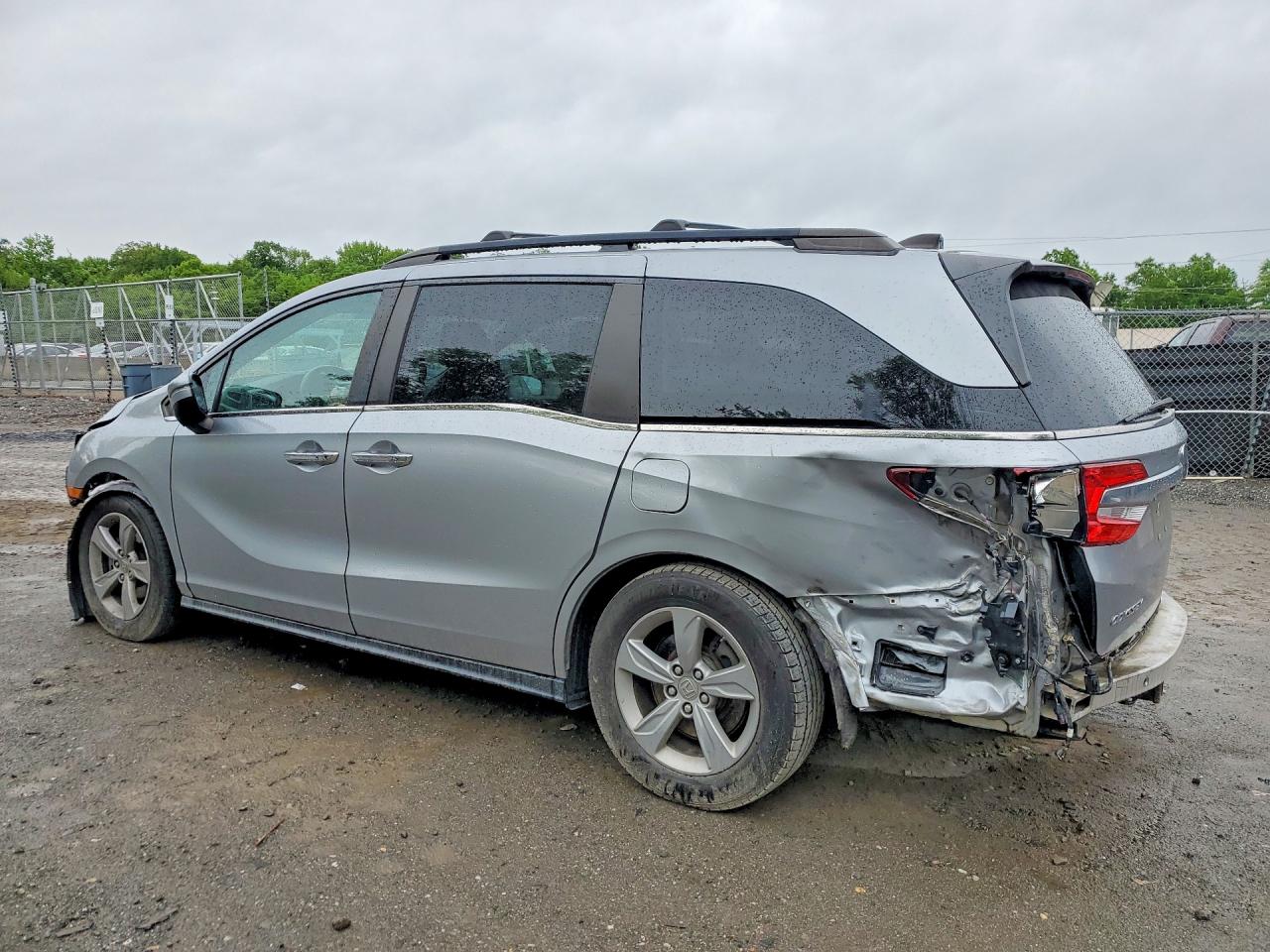 2018 HONDA ODYSSEY EXL — снимка 2