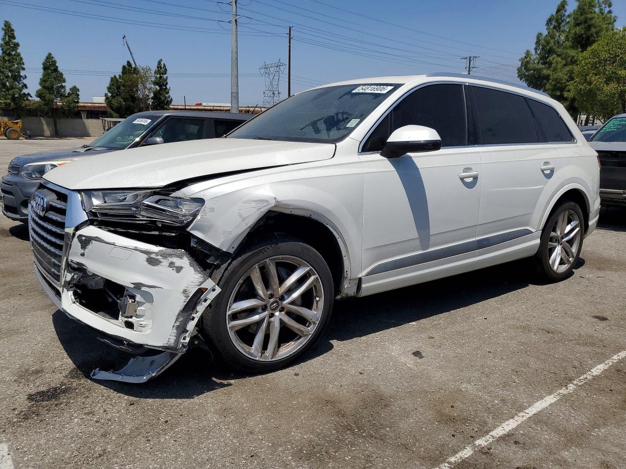 2017 AUDI Q7 PRESTIGE