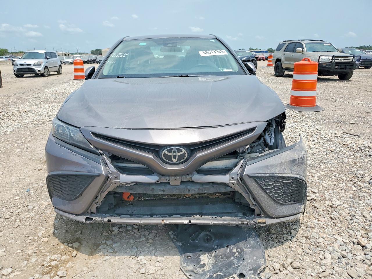 2021 TOYOTA CAMRY SE — снимка 5