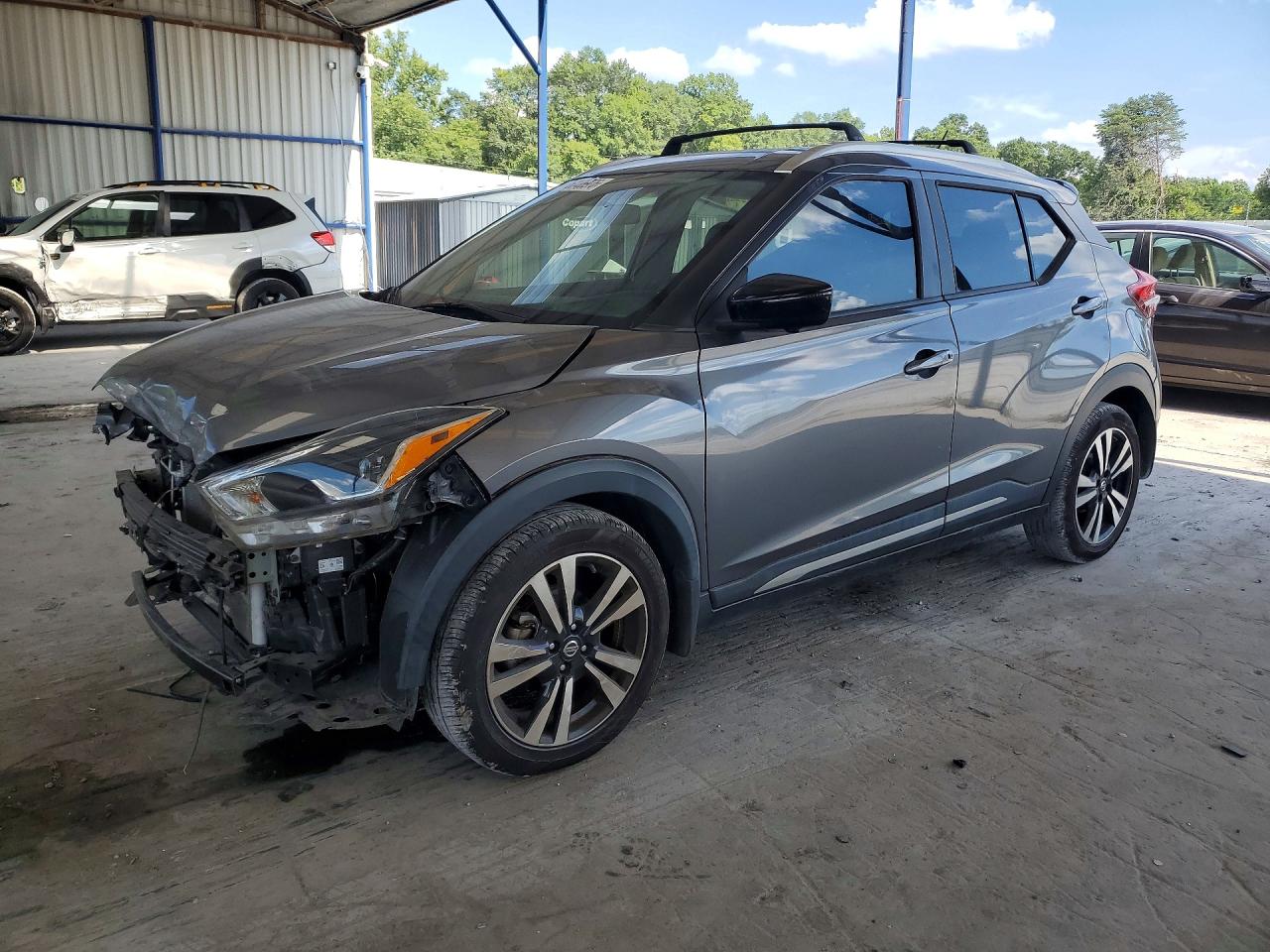 2019 NISSAN KICKS SR