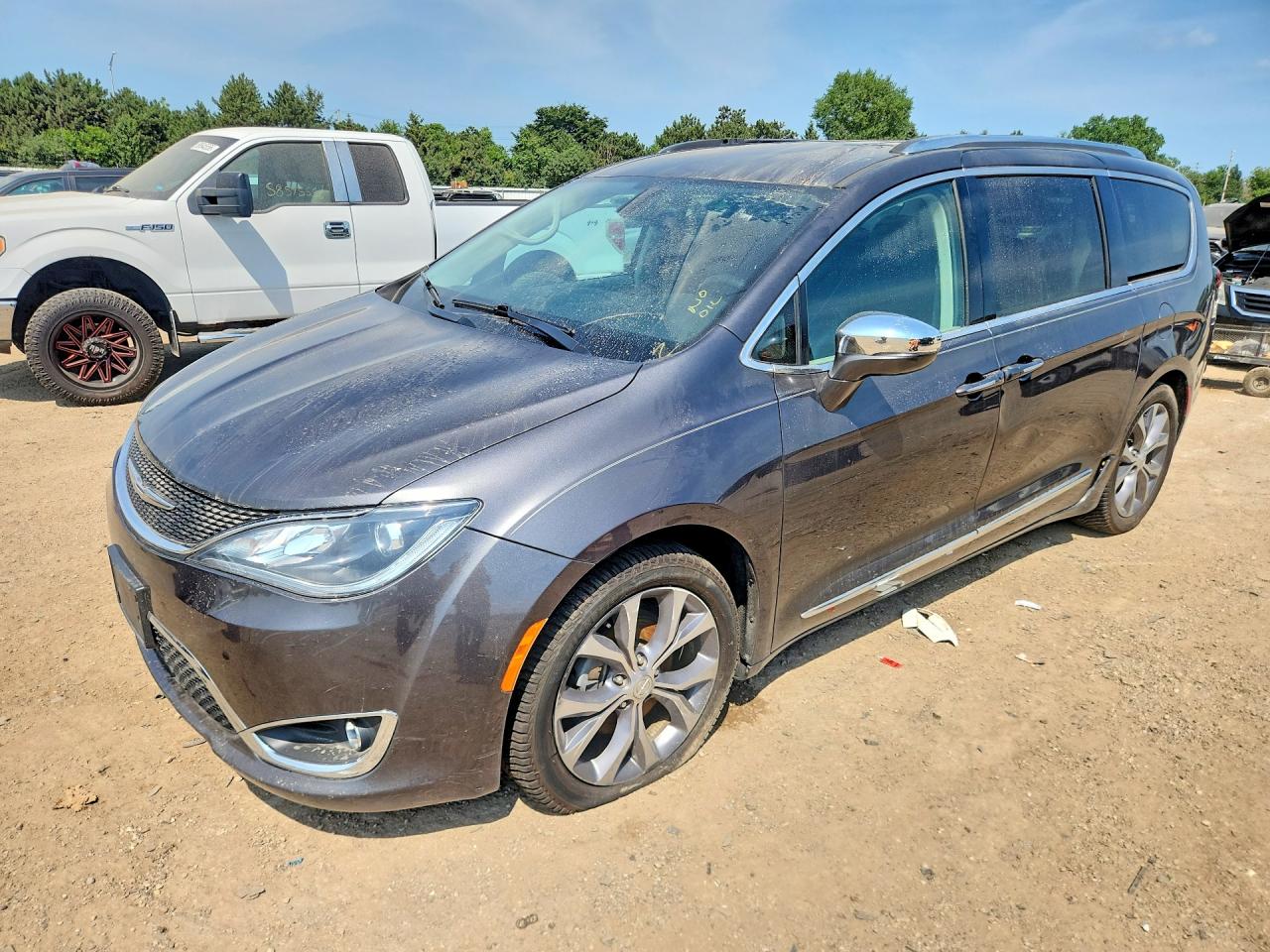 2018 CHRYSLER PACIFICA LIMITED