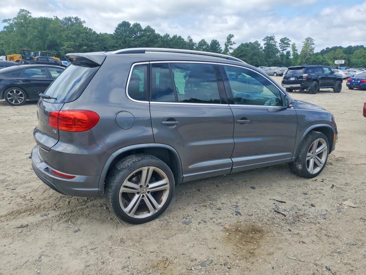 2016 VOLKSWAGEN TIGUAN S — снимка 3