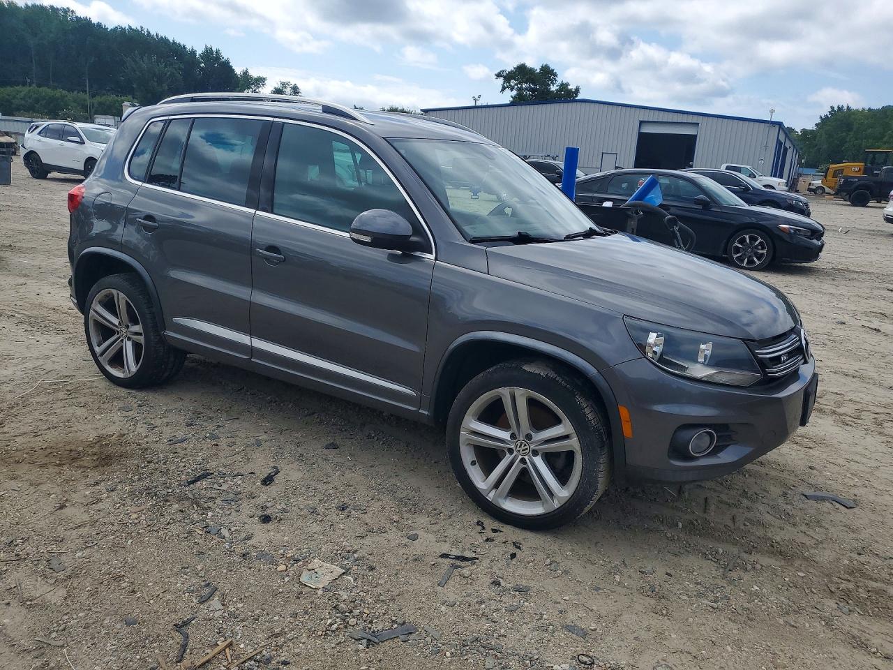 2016 VOLKSWAGEN TIGUAN S — снимка 4