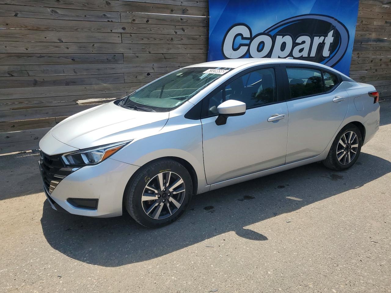 2024 NISSAN VERSA SV