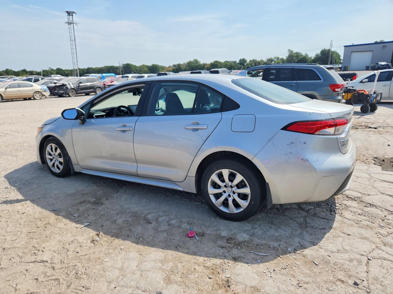 2020 TOYOTA COROLLA LE — снимка 2