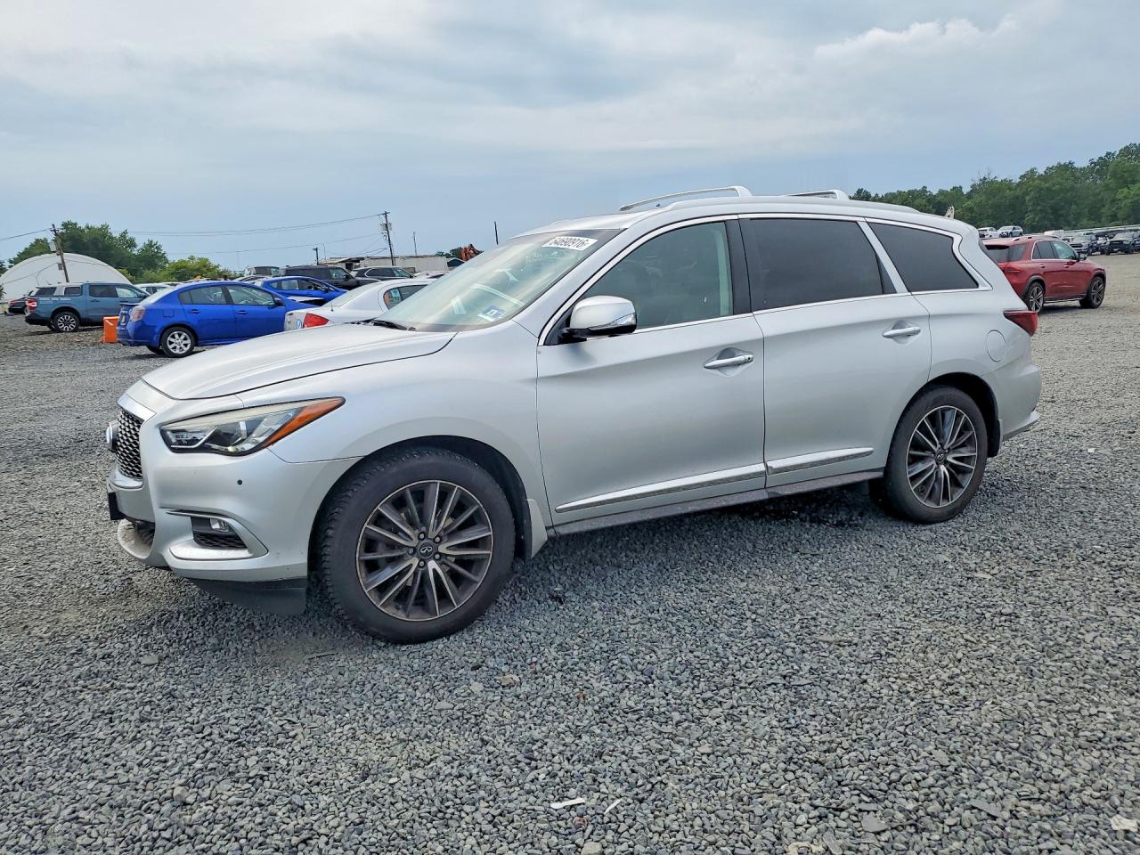 2019 INFINITI QX60 LUXE