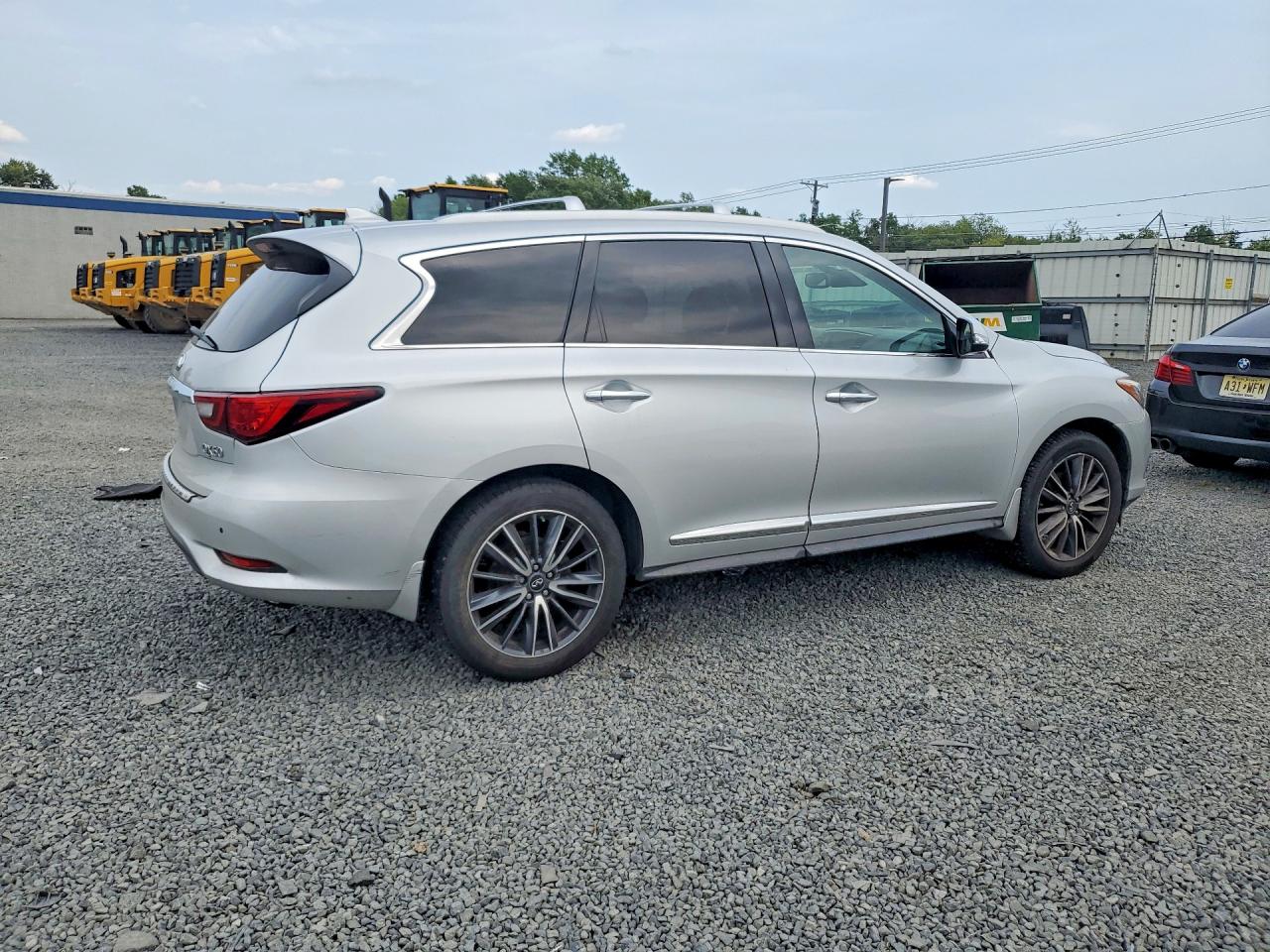 2019 INFINITI QX60 LUXE — снимка 3
