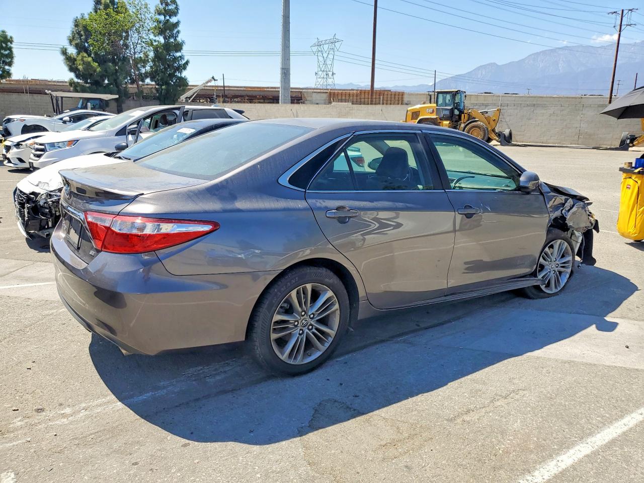 2017 TOYOTA CAMRY SE — снимка 3
