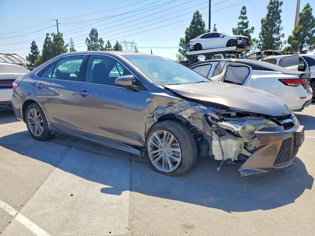 2017 TOYOTA CAMRY SE — снимка 4