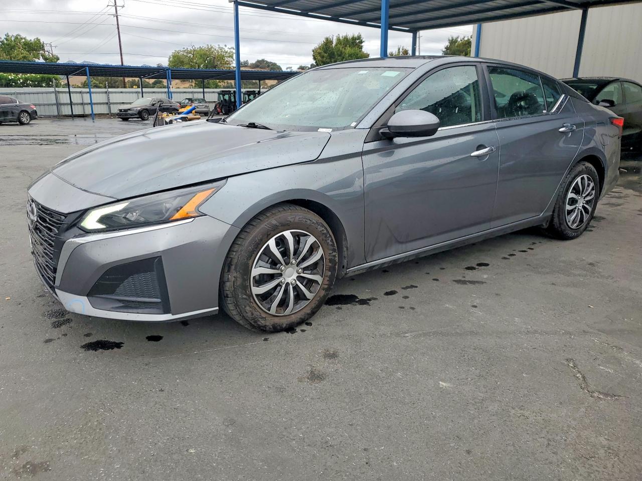 2023 NISSAN ALTIMA S