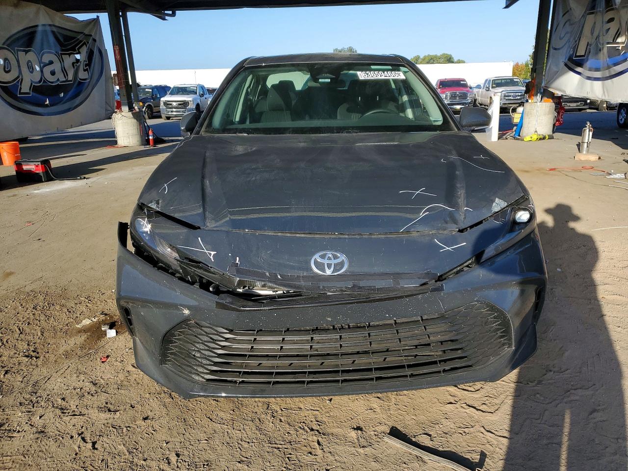 2026 TOYOTA CAMRY LE — снимка 5