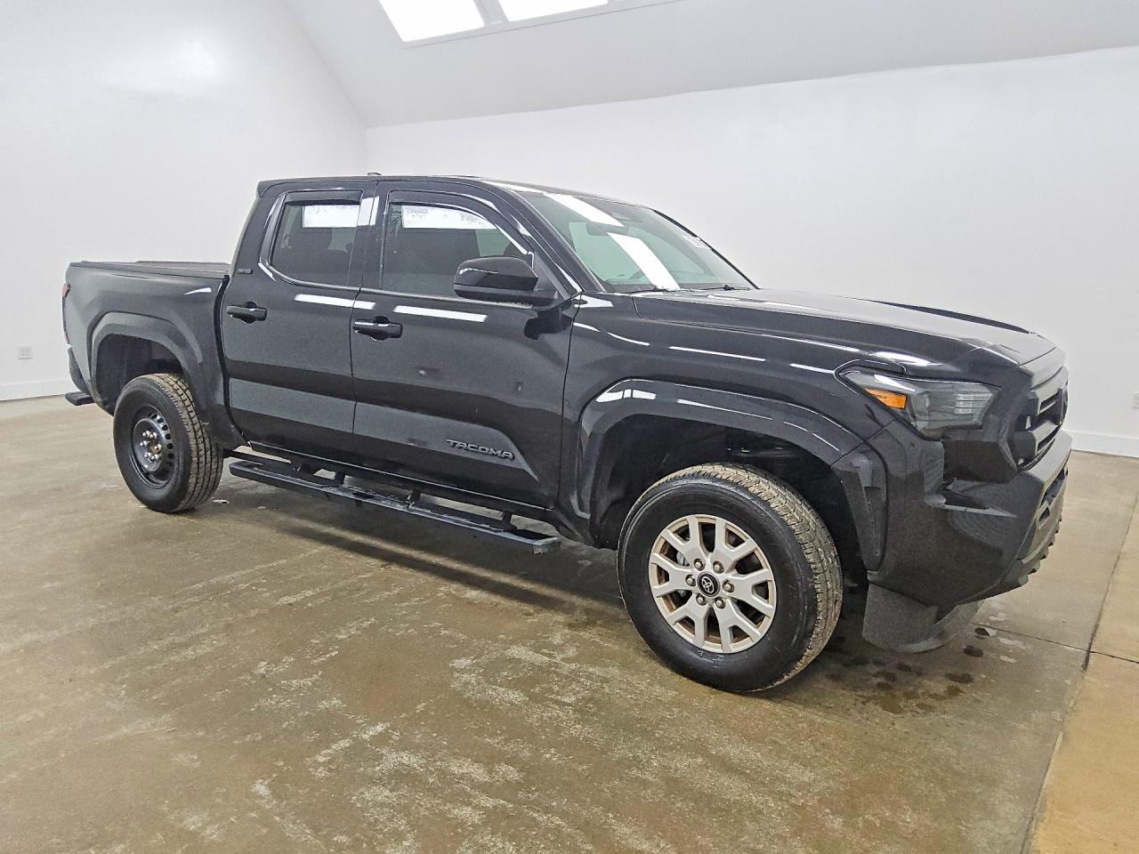 2026 TOYOTA TACOMA SR5 — снимка 4