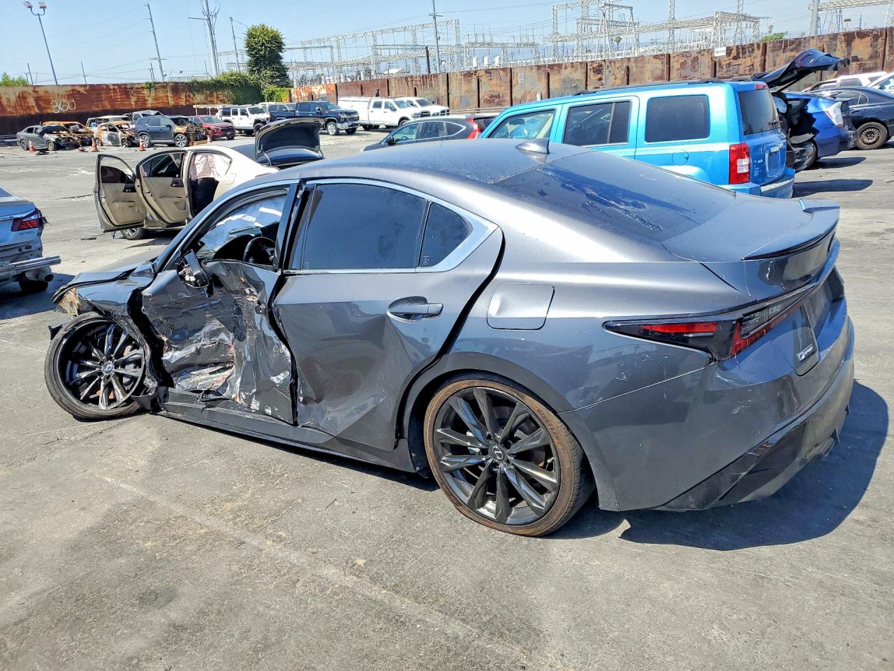 2021 LEXUS IS 350 F SPORT — снимка 2