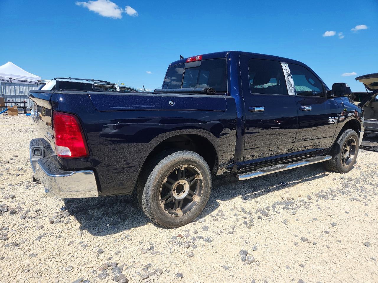 2017 RAM 1500 SLT — снимка 3