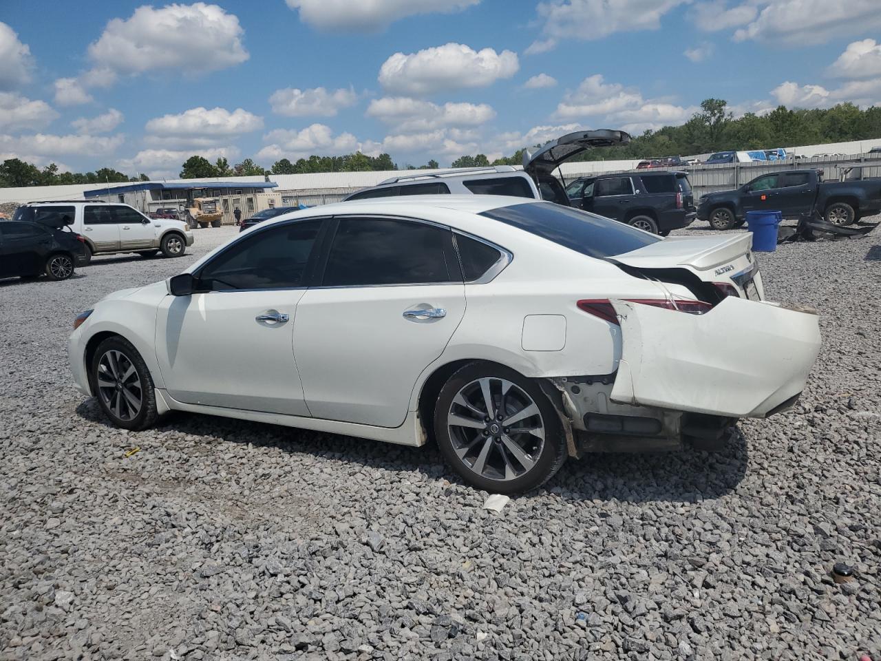 2017 NISSAN ALTIMA 2.5 — снимка 2