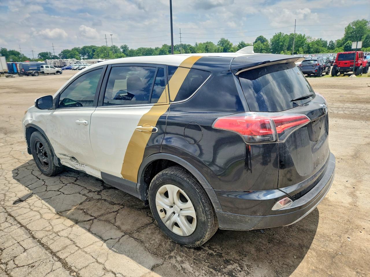 2018 TOYOTA RAV4 XLE — снимка 2