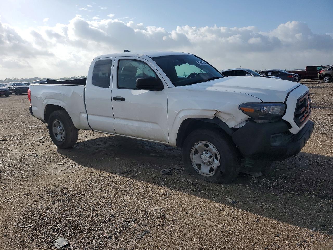 2019 TOYOTA TACOMA SR — снимка 4