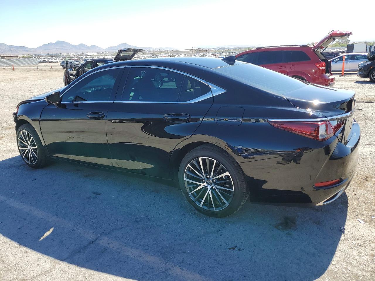 2025 LEXUS ES 350 BASE — снимка 2