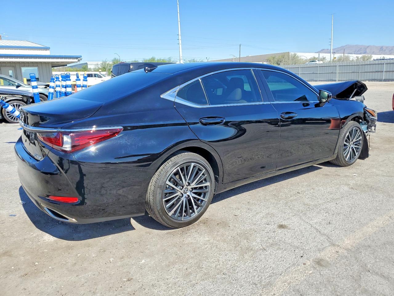 2025 LEXUS ES 350 BASE — снимка 3