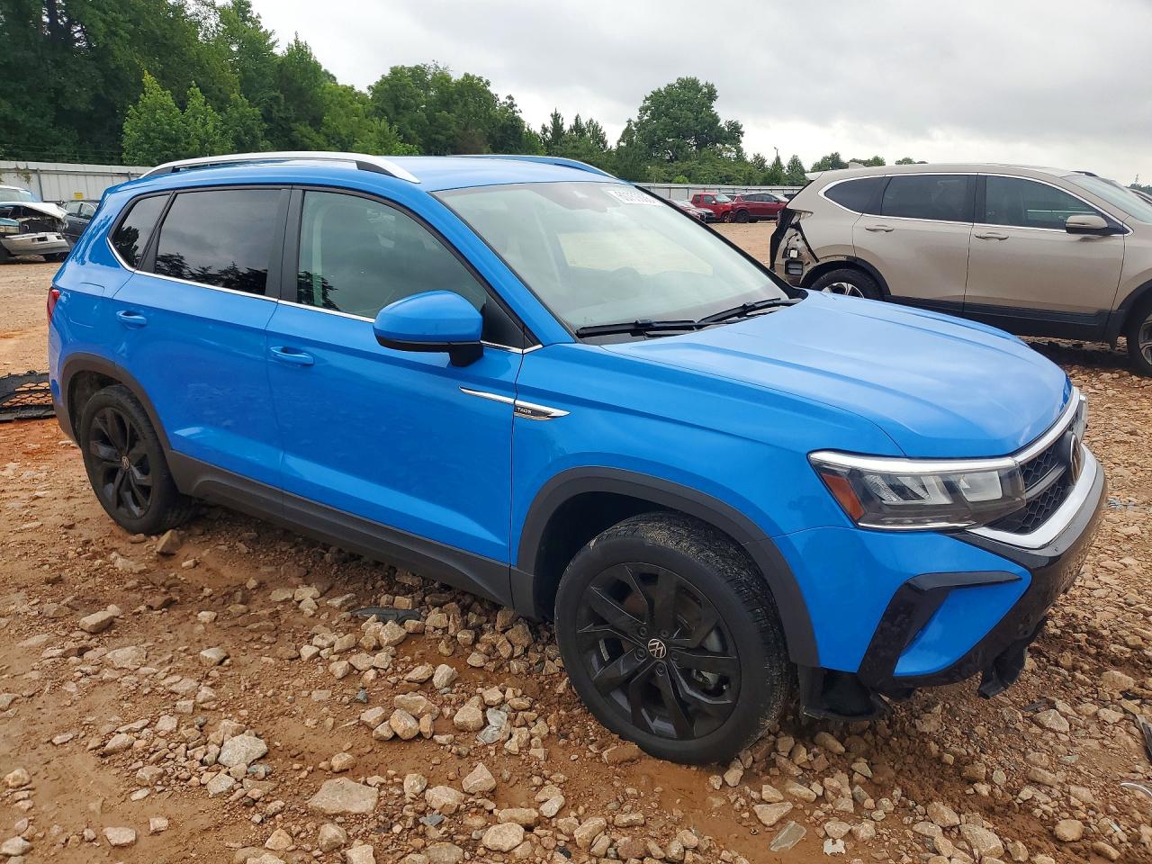 2023 VOLKSWAGEN TAOS SE — снимка 4