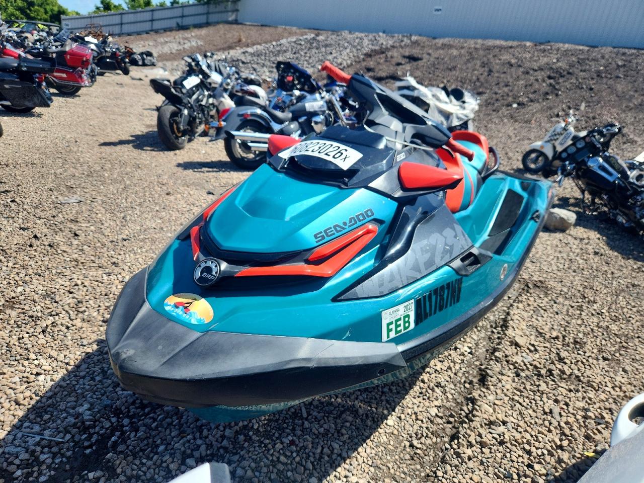 2018 SEA-DOO WAKE PRO 230 — снимка 2