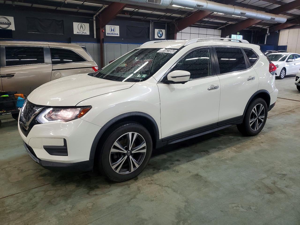 2019 NISSAN ROGUE SV