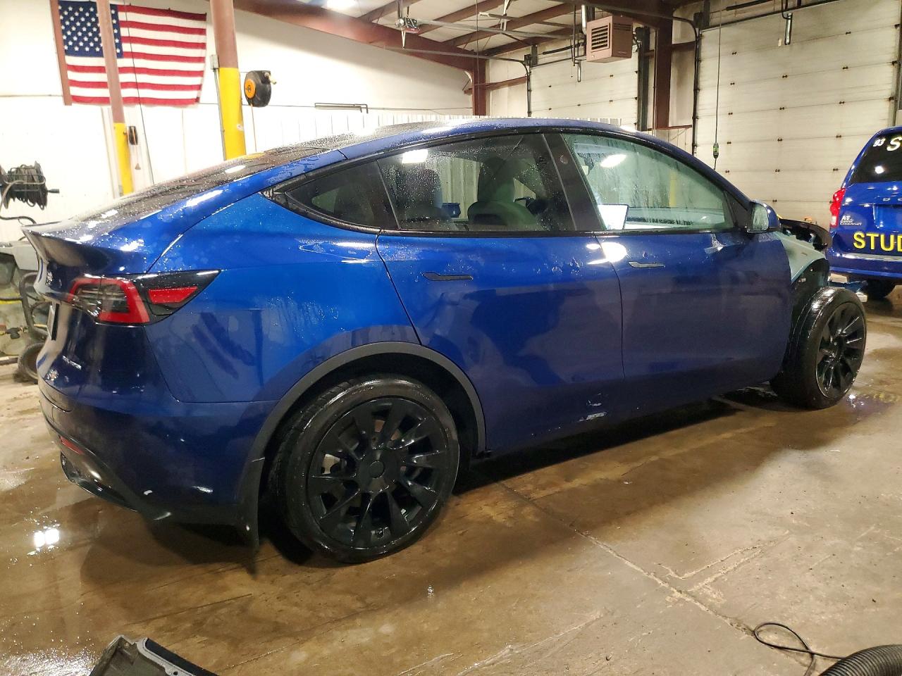 2023 TESLA MODEL Y — снимка 3