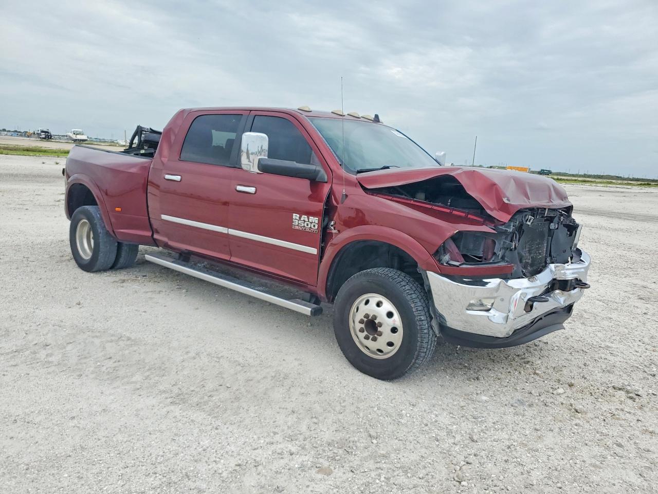 2016 RAM 3500 LARAMIE — снимка 4