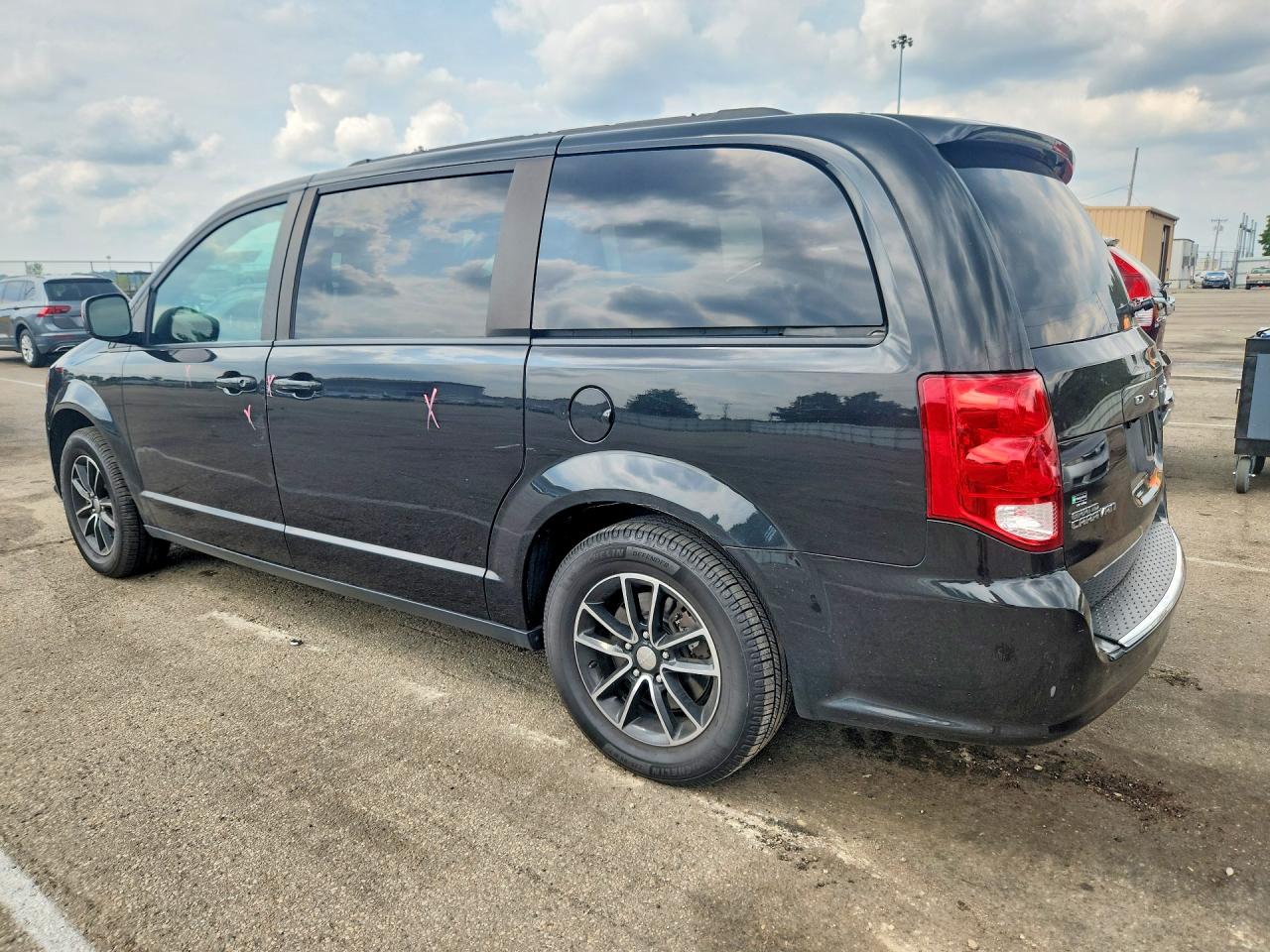 2018 DODGE GRAND CARAVAN GT — снимка 2