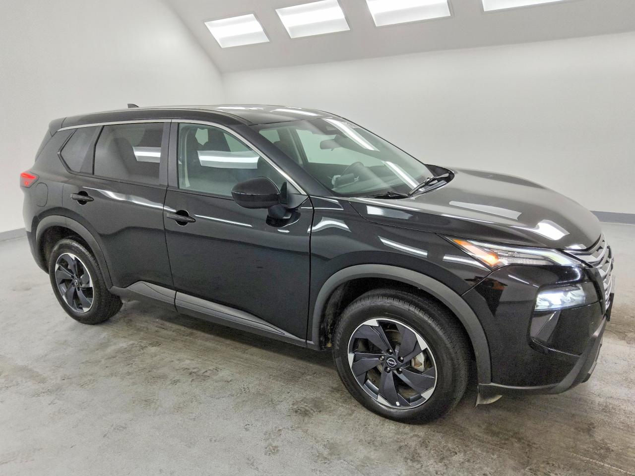 2025 NISSAN ROGUE SV — снимка 4