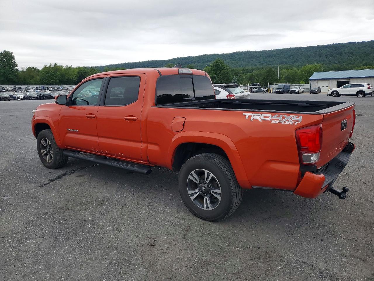 2017 TOYOTA TACOMA TRD SPORT — снимка 2