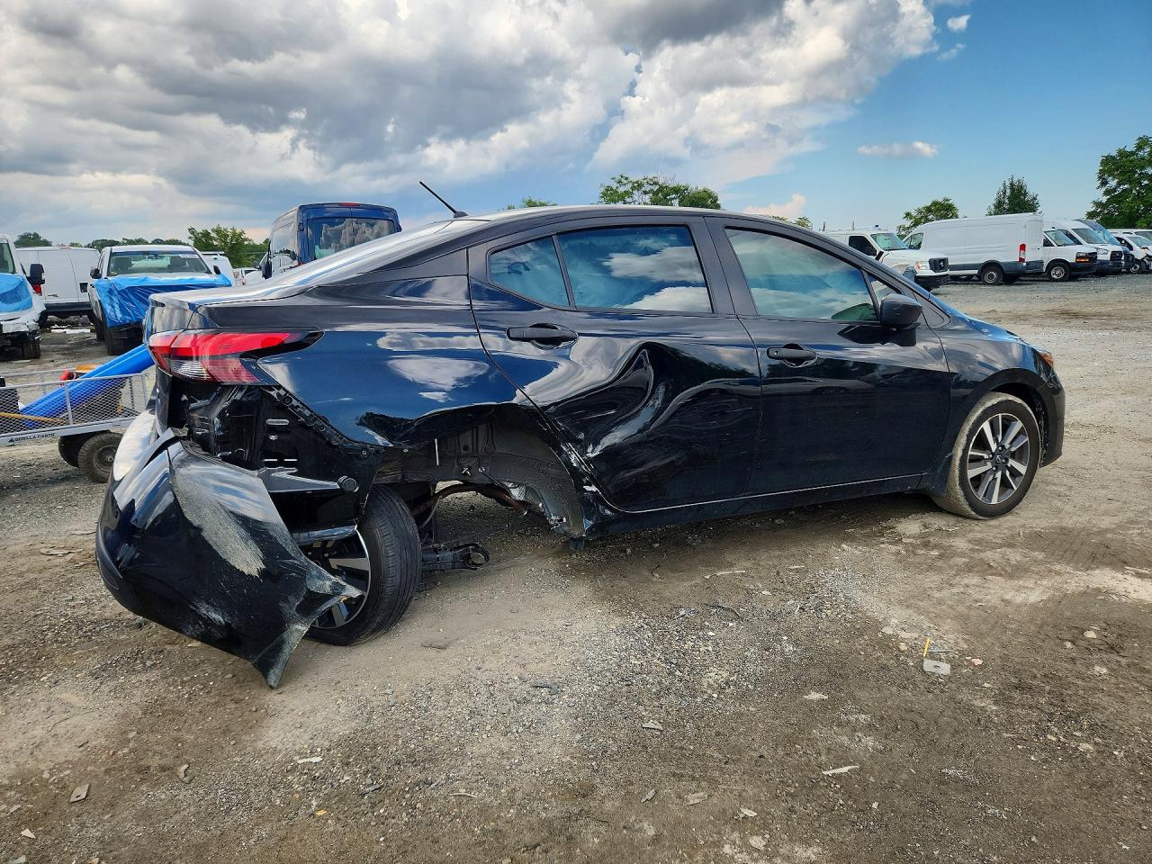 2023 NISSAN VERSA S — снимка 3