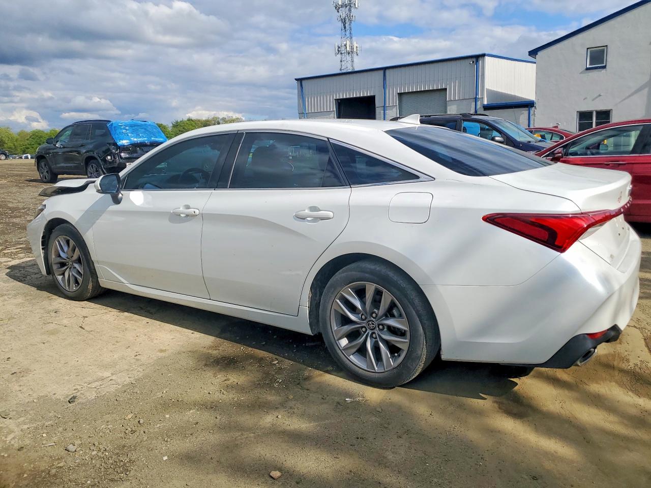 2020 TOYOTA AVALON XLE — снимка 2