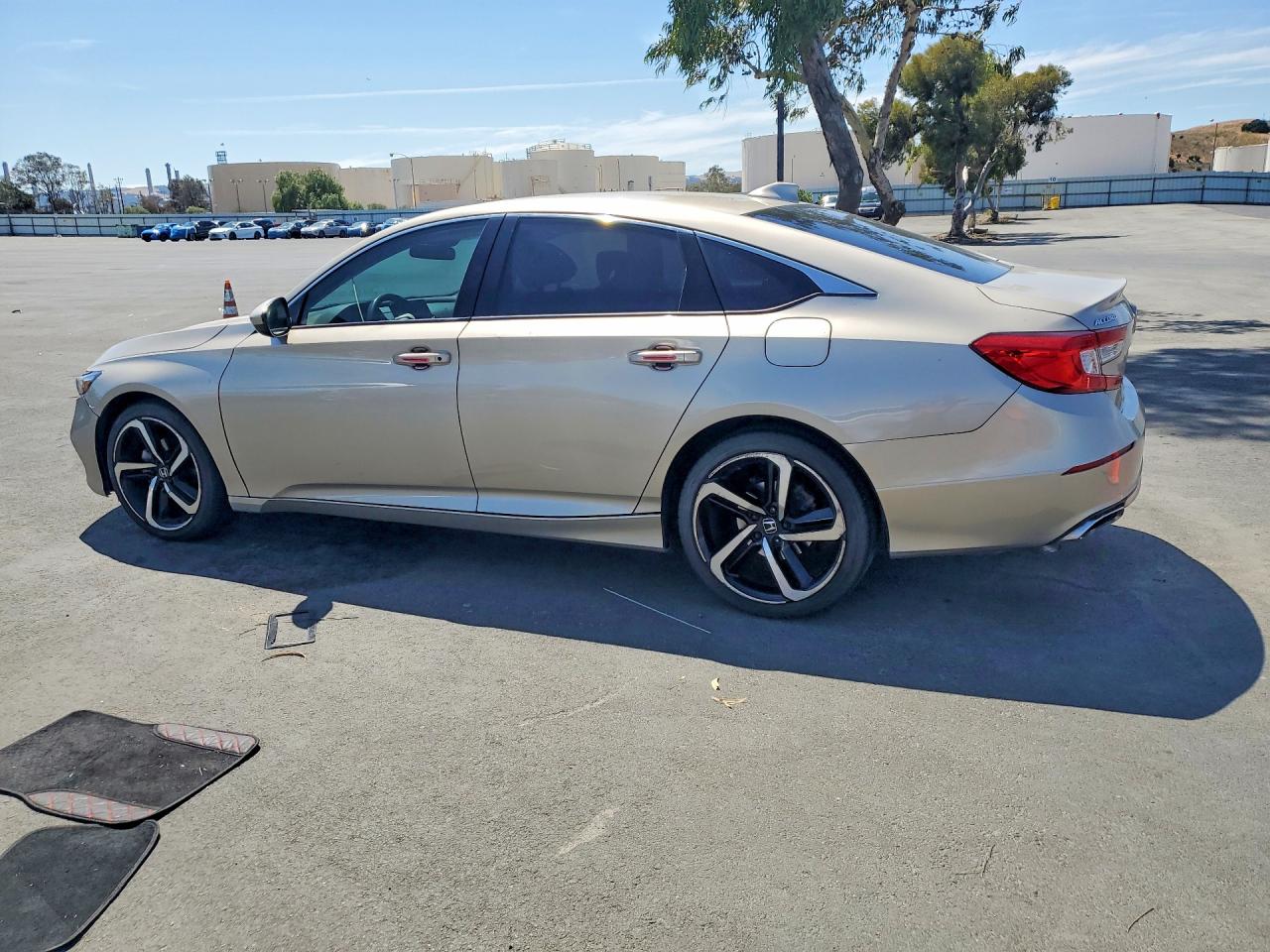 2019 HONDA ACCORD LX — снимка 2