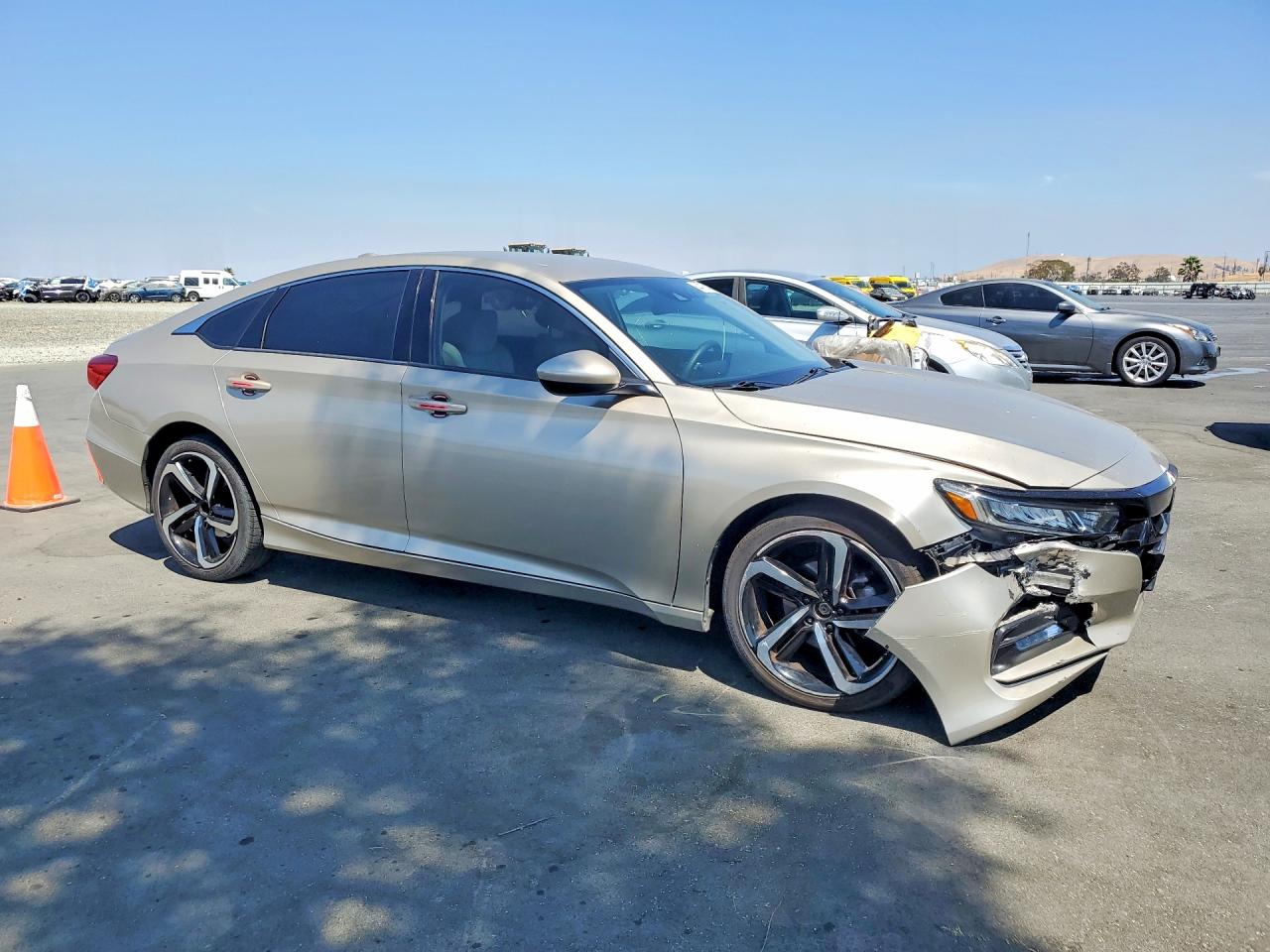 2019 HONDA ACCORD LX — снимка 4