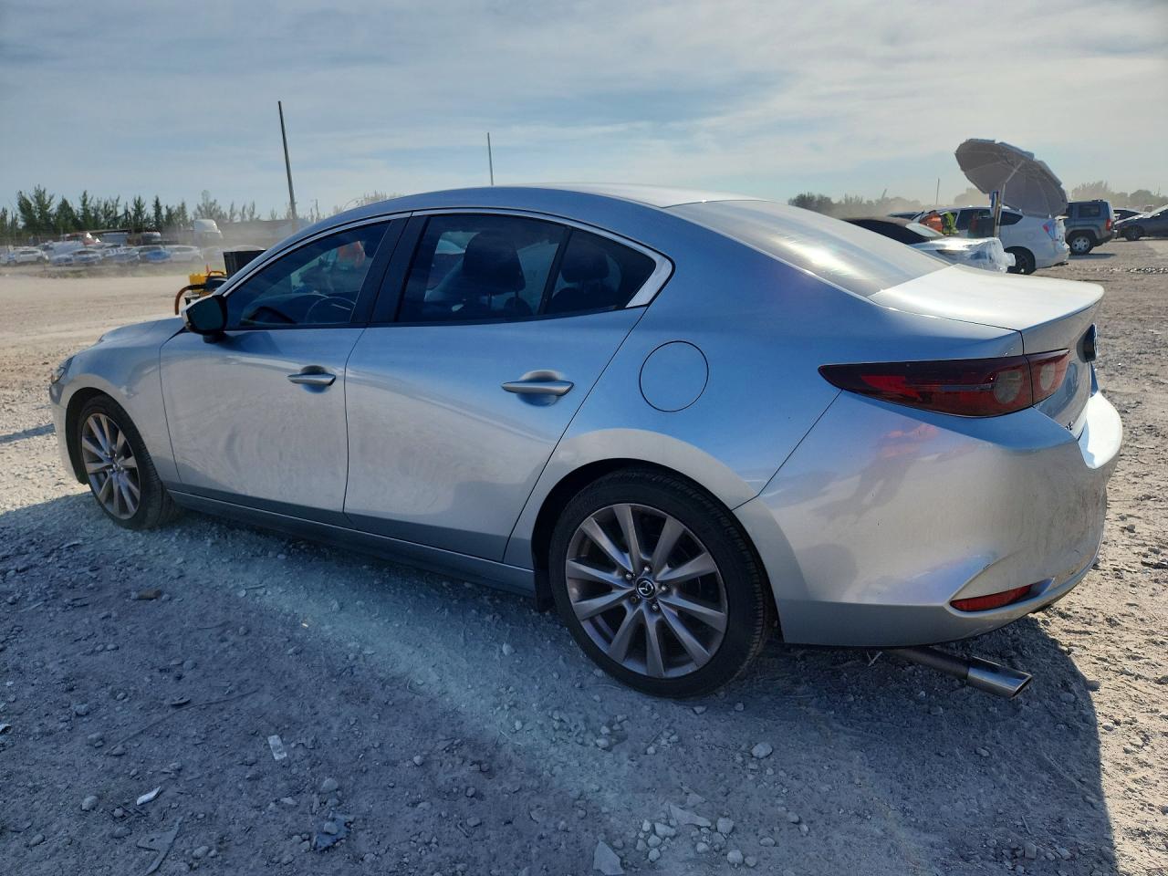 2020 MAZDA 3 SELECT — снимка 2