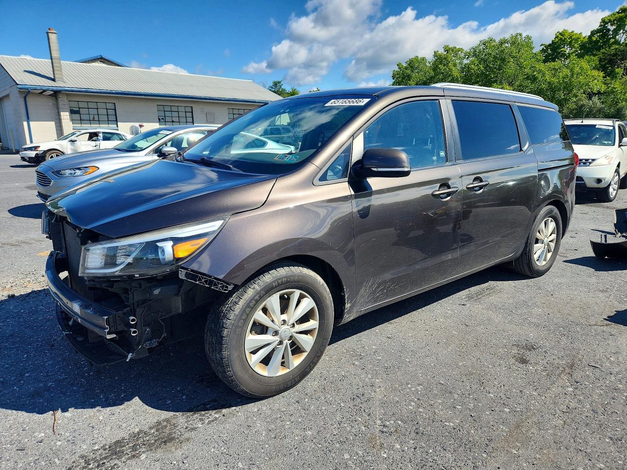2016 KIA SEDONA LX