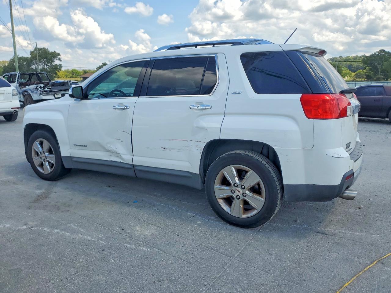 2015 GMC TERRAIN SLT — снимка 2