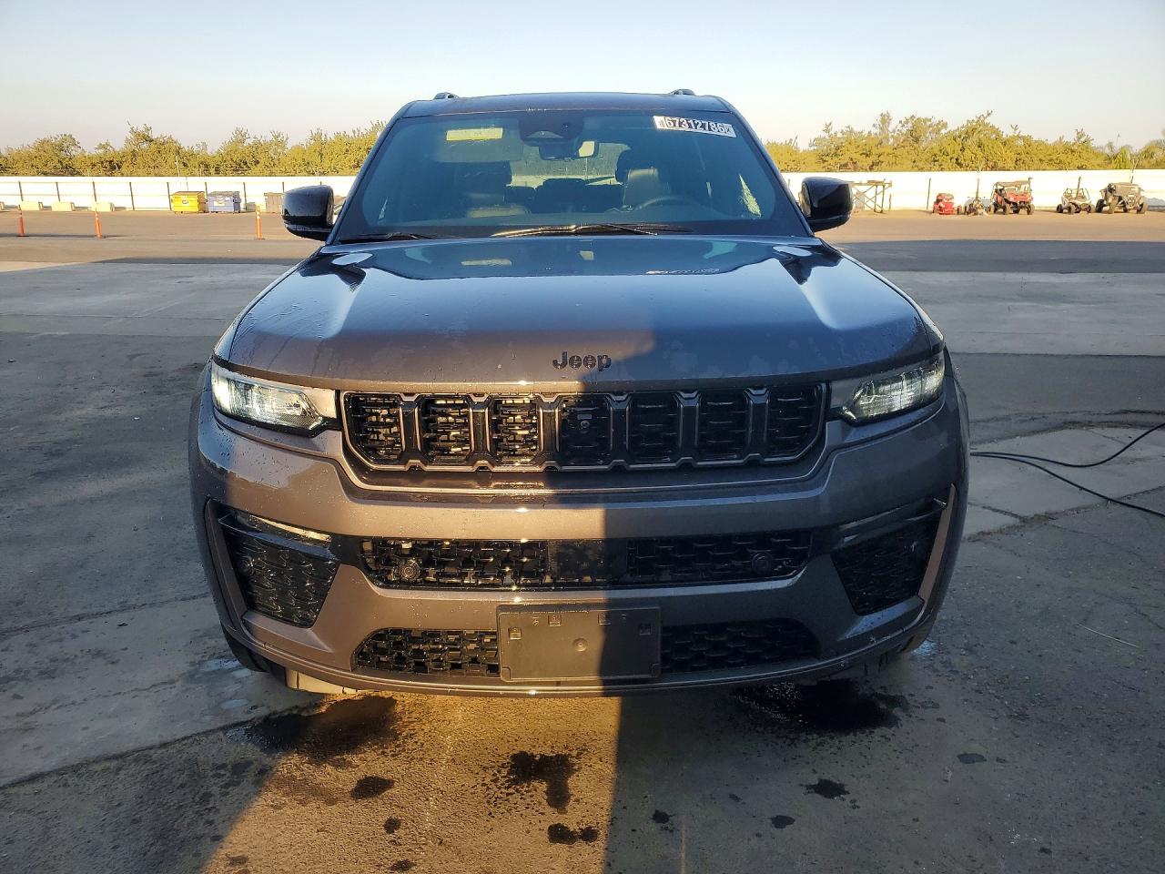 2026 JEEP GRAND CHEROKEE LIMITED — снимка 5