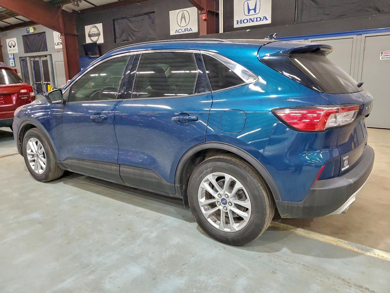 2020 FORD ESCAPE SE — снимка 2