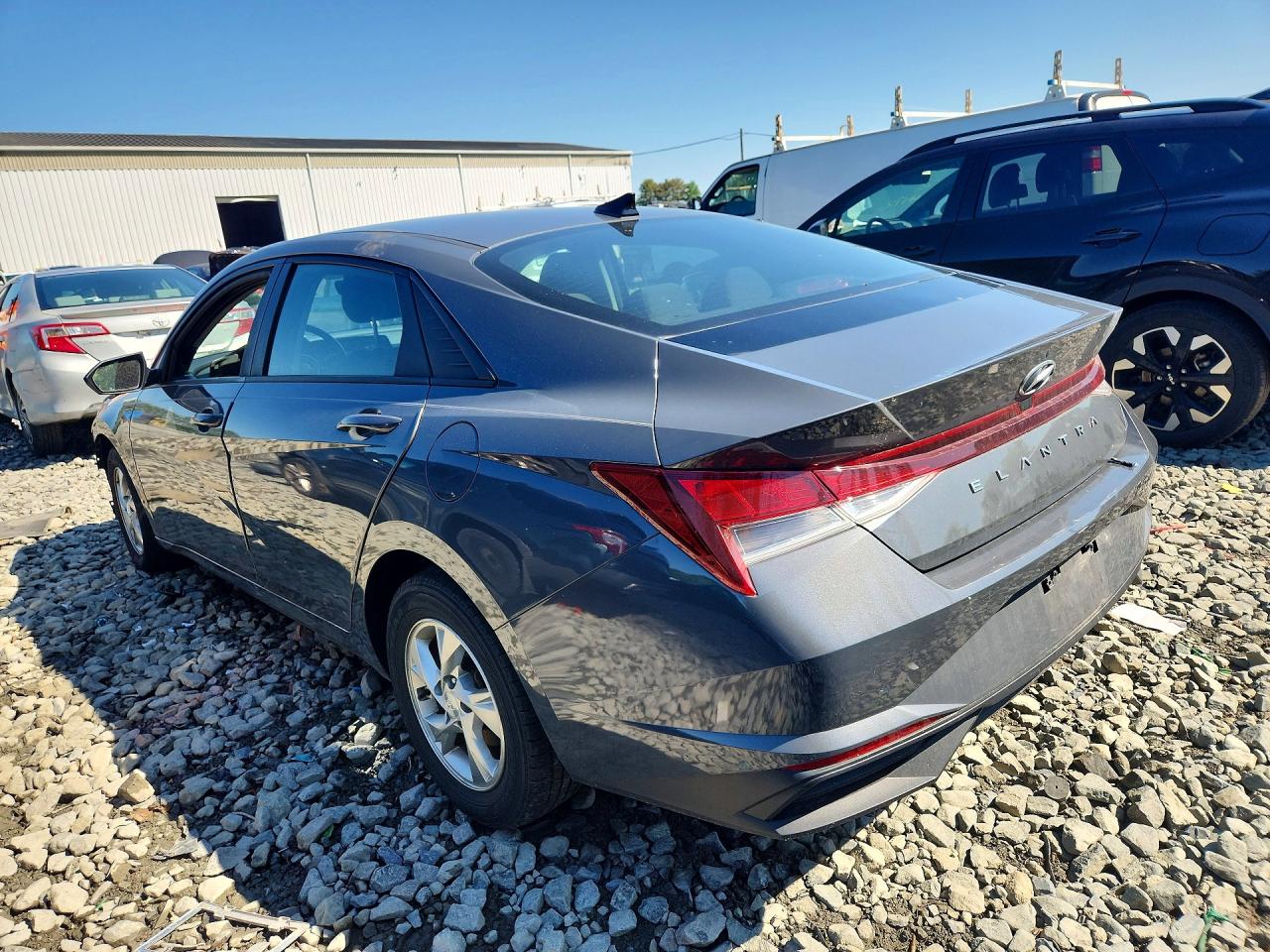 2023 HYUNDAI ELANTRA — снимка 2