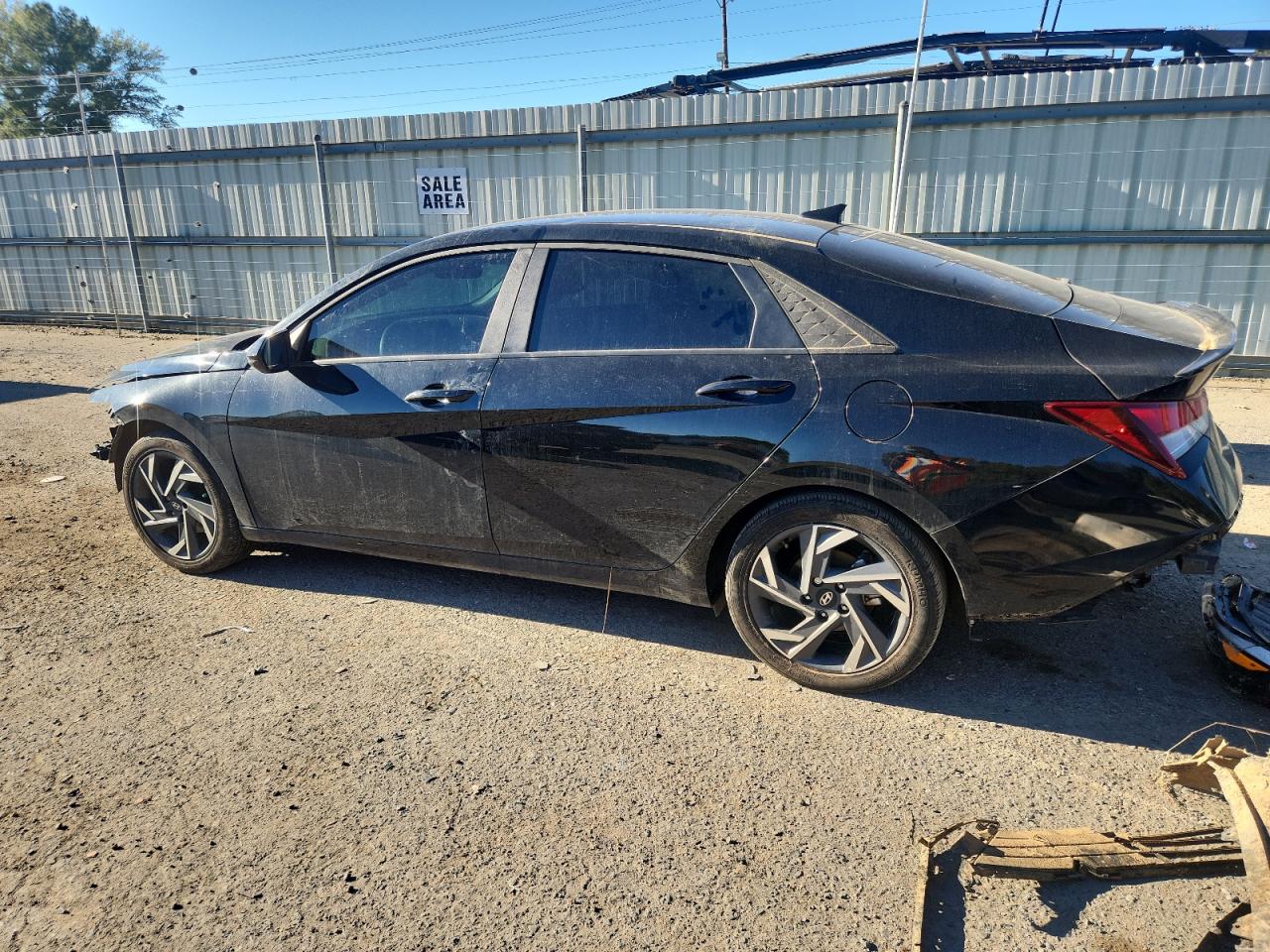 2025 HYUNDAI ELANTRA SEL SPORT — снимка 2