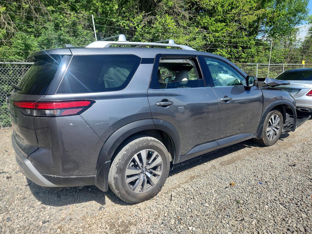 2022 NISSAN PATHFINDER SL — снимка 3