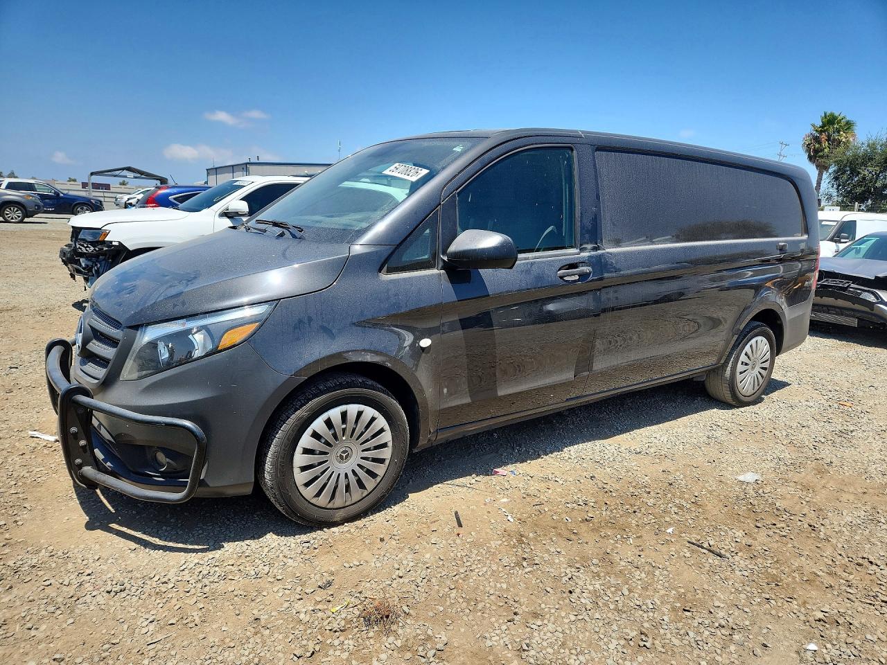 2020 MERCEDES-BENZ METRIS