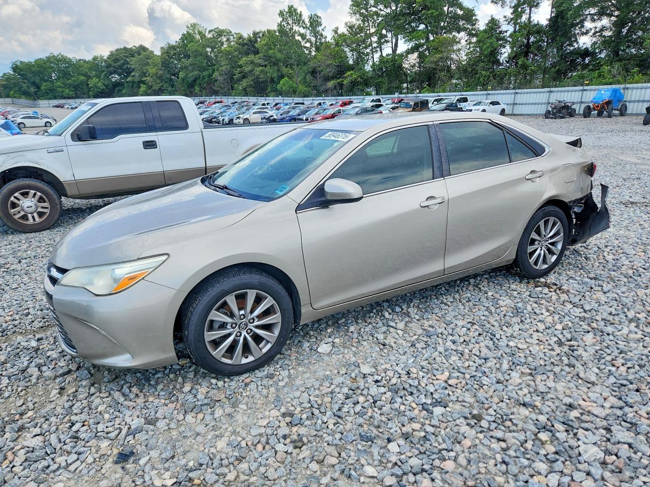 2017 TOYOTA CAMRY XLE