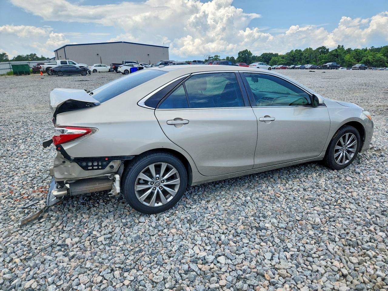 2017 TOYOTA CAMRY XLE — снимка 3