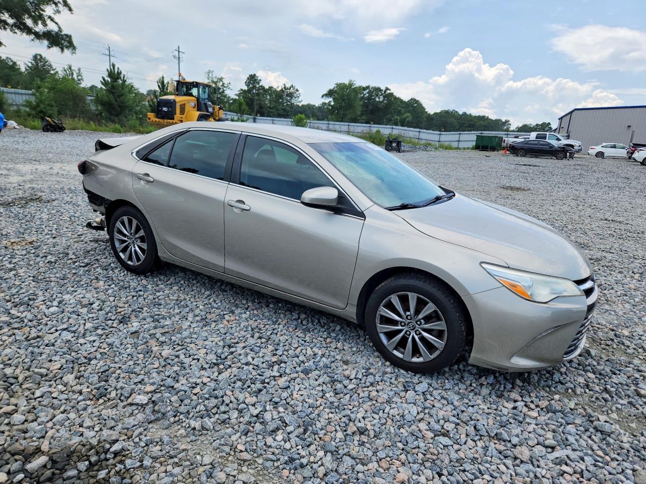 2017 TOYOTA CAMRY XLE — снимка 4