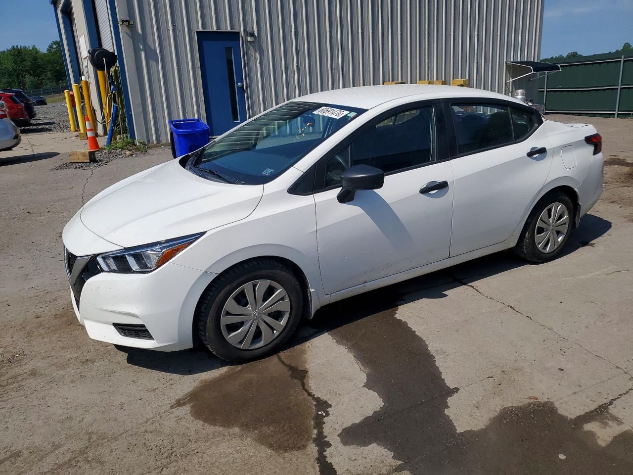 2022 NISSAN VERSA S